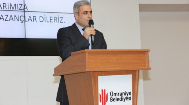 Ümraniye Belediye Başkanı Hasan Can Pazar Esnafıyla 