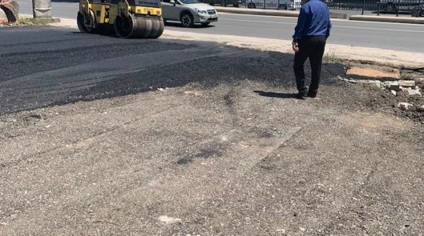 Ataşehir Emekevler(Yenişehir)Pazarı’mızın kurulacağı yeni alanında asfaltlama çalışmaları başlamış olup,en kısa zamanda faaliyete geçecek inşaallah…HAYIRLI OLSUN…